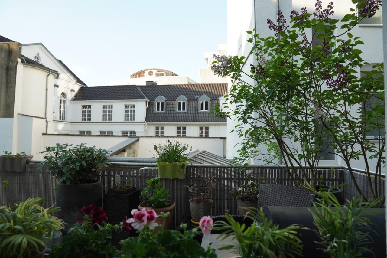 Bright, Spacious Apartment With A Lovely Terrace In The Heart Of Akwizgran Zewnętrze zdjęcie