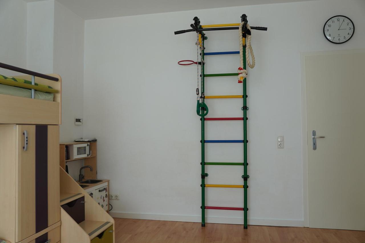 Bright, Spacious Apartment With A Lovely Terrace In The Heart Of Akwizgran Zewnętrze zdjęcie