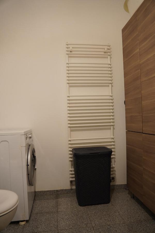 Bright, Spacious Apartment With A Lovely Terrace In The Heart Of Akwizgran Zewnętrze zdjęcie